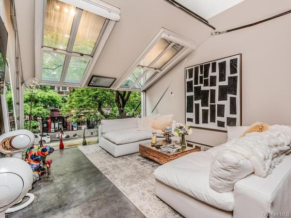 224 E 14th Street , Unit 1, New York (Manhattan), NY 10003