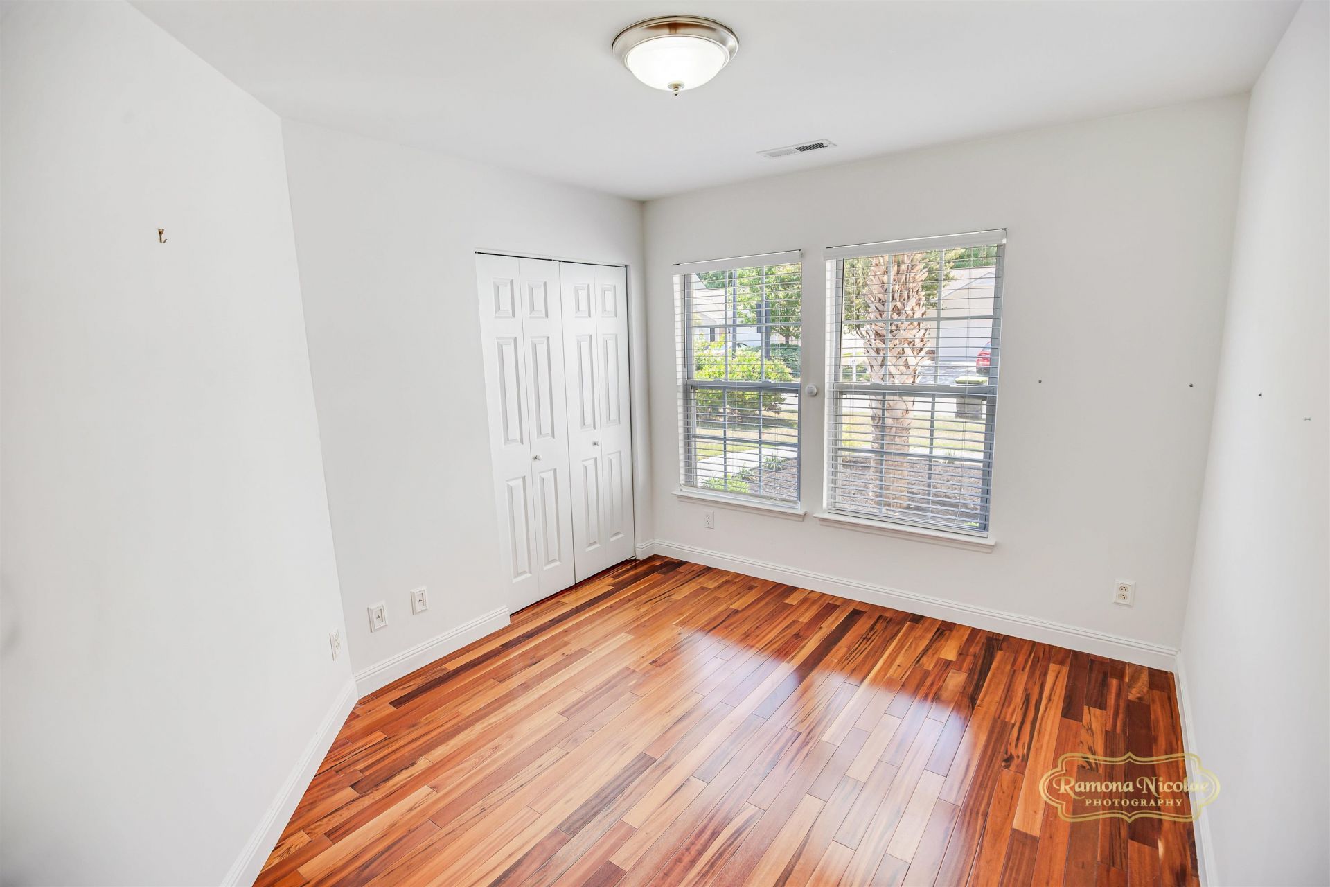 425 Bellegrove Dr. Photo 17