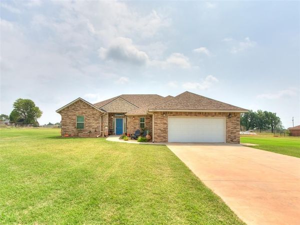 1395 County Street 2966 , Blanchard, OK 73010