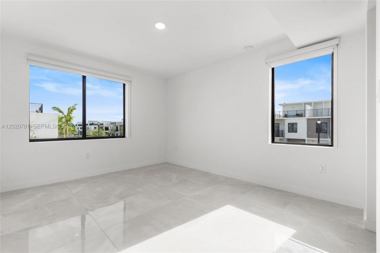14530 SW 261st Ter , Unit 2, Homestead, FL 33032 Photo