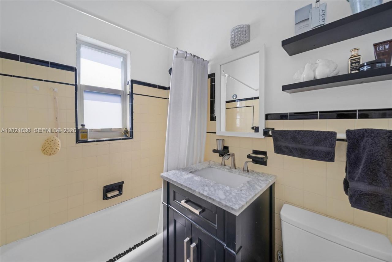 408 W 25th St , Unit 8, Miami Beach, FL 33140 Photo