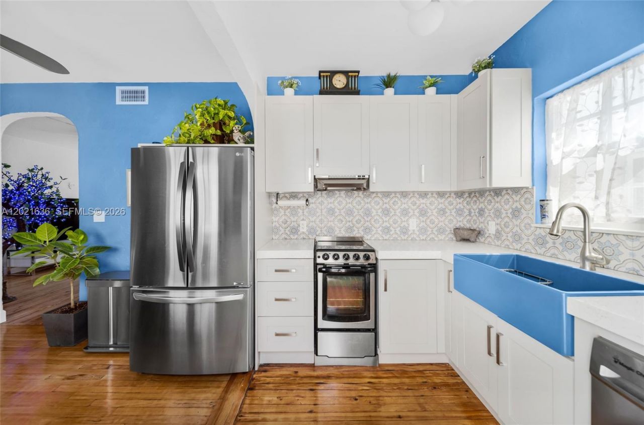 408 W 25th St , Unit 8, Miami Beach, FL 33140 Photo