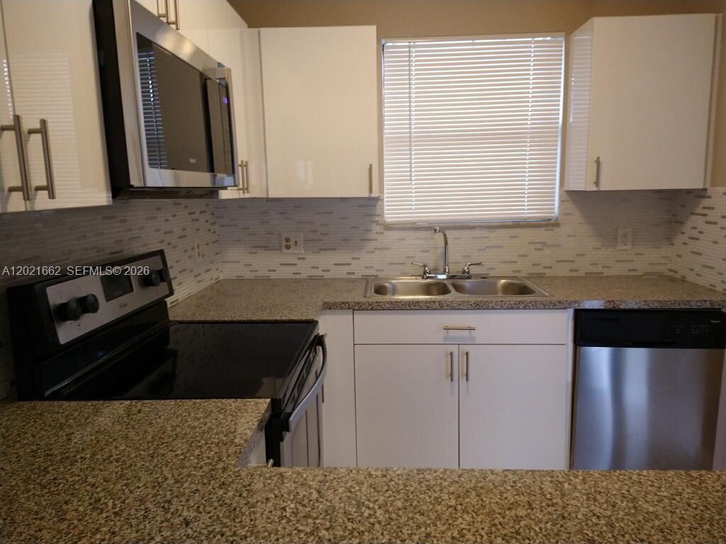 3263 Kirk Rd , Unit 2, Lake Worth, FL 33461 Photo