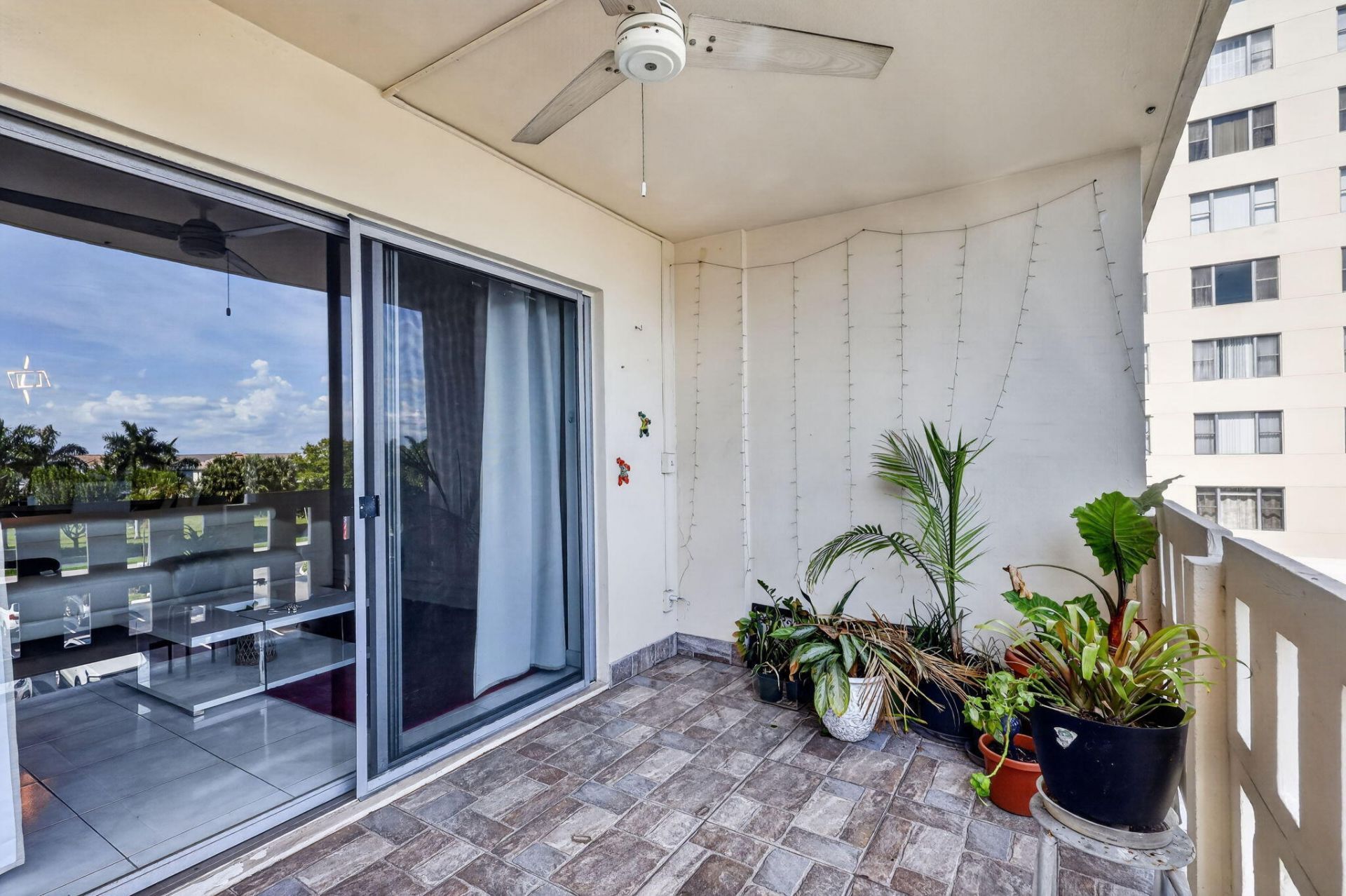4330 Hillcrest Drive, Unit 302, Hollywood, FL 33021 Photo