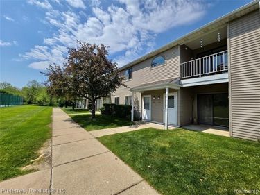 771 Clubhouse Drive , Ypsilanti Twp, MI 48197