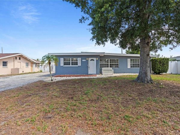 13733 TRINIDAD DRIVE , SEMINOLE, FL 33776