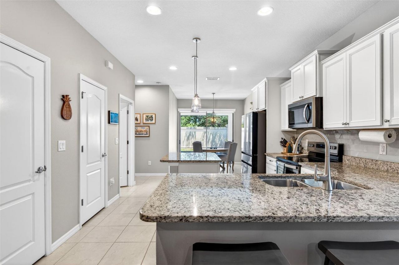 6216 Kenava Loop, Palmetto, FL 34221 Photo