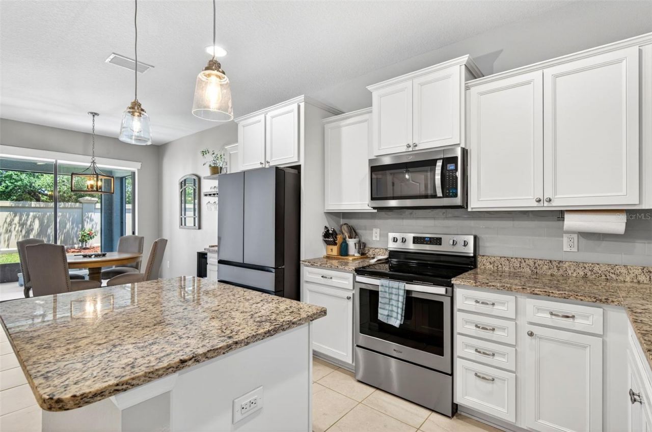 6216 Kenava Loop, Palmetto, FL 34221 Photo