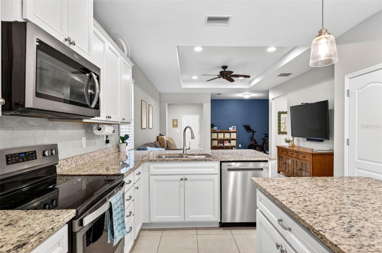 6216 Kenava Loop, Palmetto, FL 34221 Photo