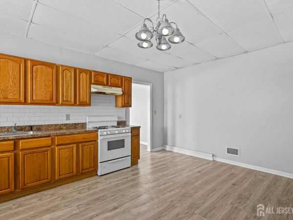 107 Macarthur Avenue, Sayreville, NJ 08872