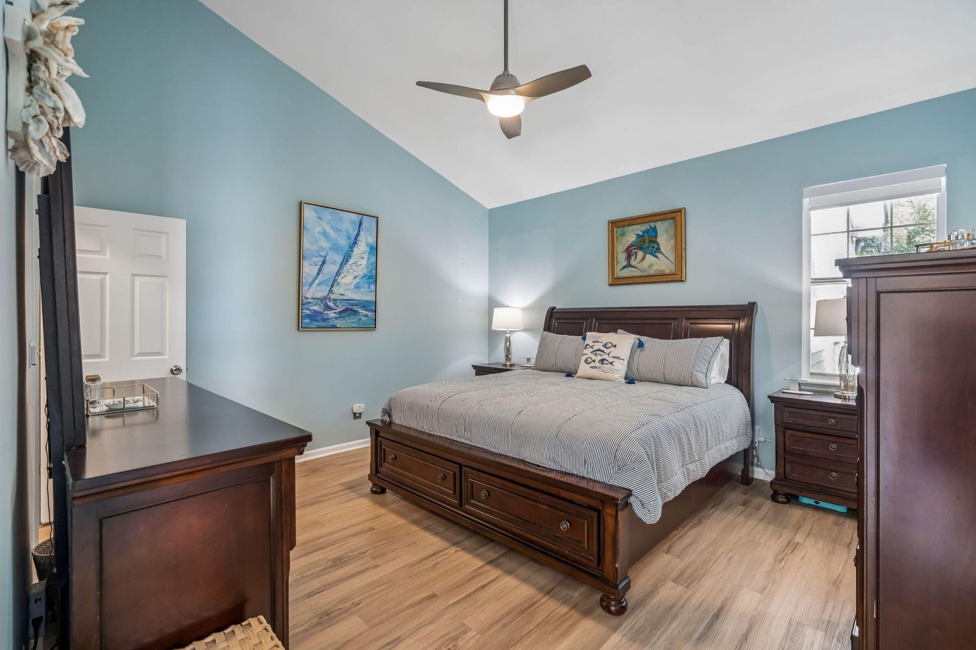 602 Portico Park Photo 22