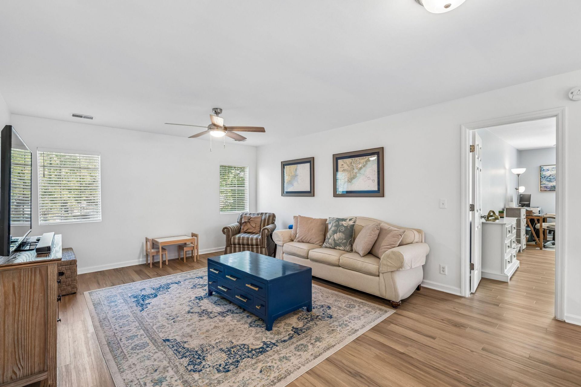 602 Portico Park Photo 33