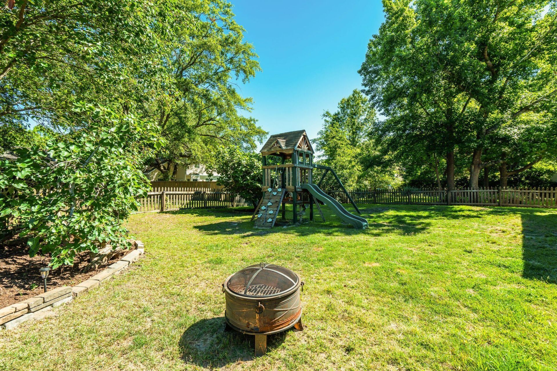 602 Portico Park Photo 54