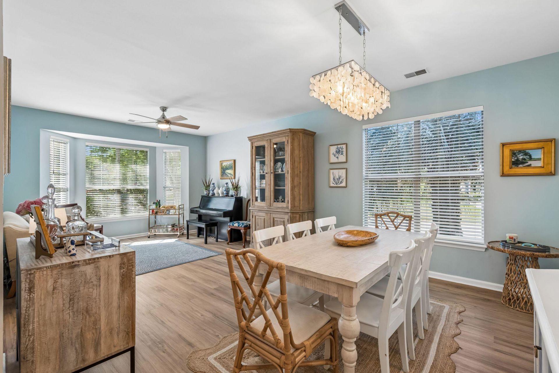 602 Portico Park Photo 9