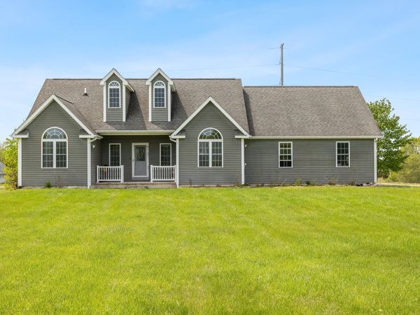 1881 9 Mile Road, Union City, MI 49094