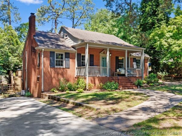 304 Woodcrest Road, Fayetteville, NC 28305