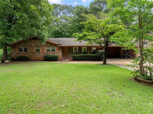 4906 Emerald Bay Drive, Northport, AL 35473