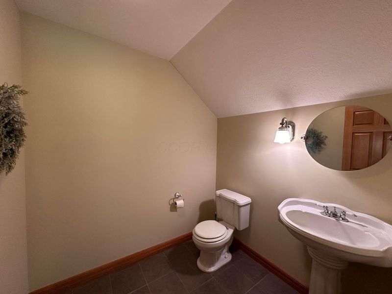 1060 Damon Drive , Washington Court House, OH 43160 Photo 36