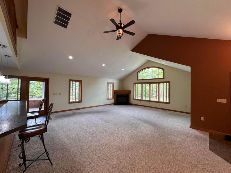 1060 Damon Drive , Washington Court House, OH 43160 Photo 9