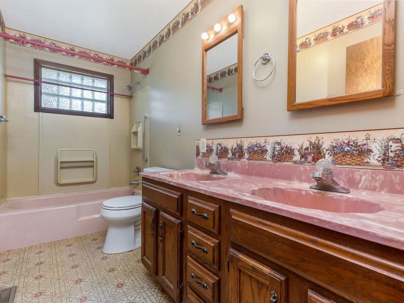 9672 Schoolhouse Road NW, Canal Winchester, OH 43110 Photo 20