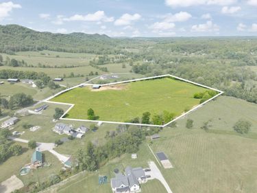 2560 McBrayer Road, Clearfield, KY 40313