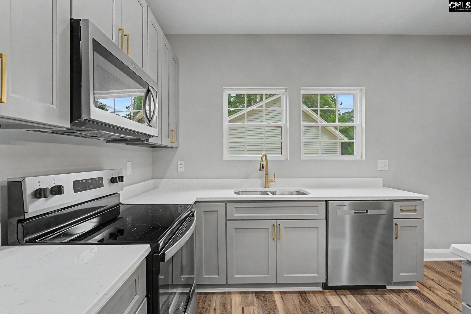 6488 Margate Street Photo 14