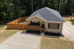 6488 Margate Street photo 4
