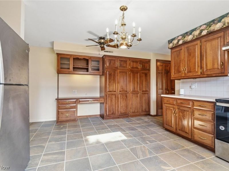 3410 Lindbergh Avenue NW, Canton, OH 44718 Photo 18