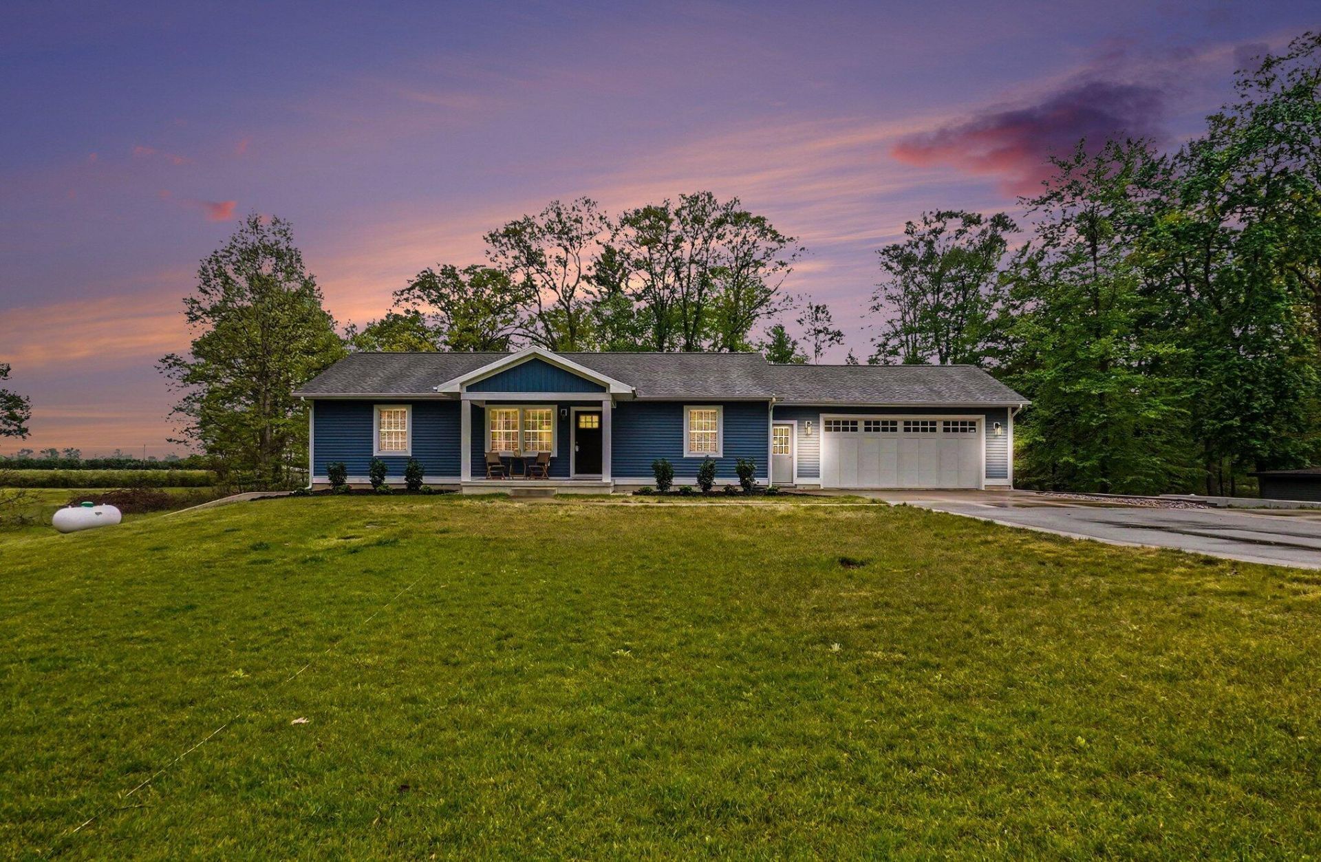 13298 Rich Street, Grand Haven, MI 49417 Main Photo