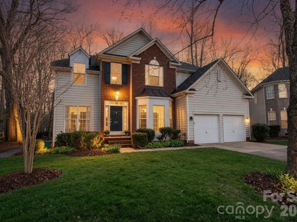 203 Elven Court, Waxhaw, NC 28173