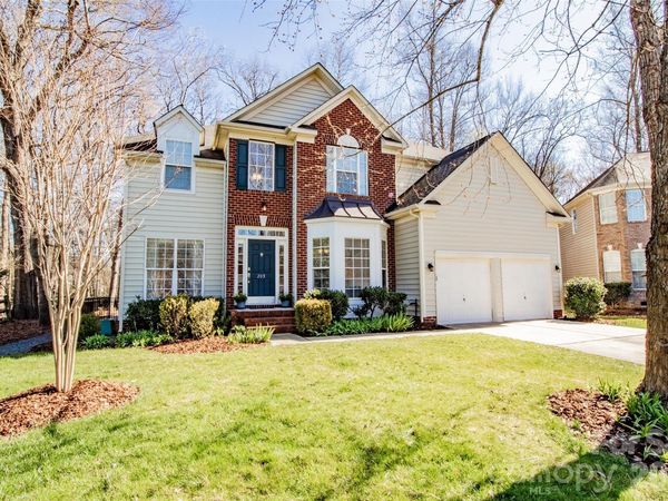 203 Elven Court, Waxhaw, NC 28173