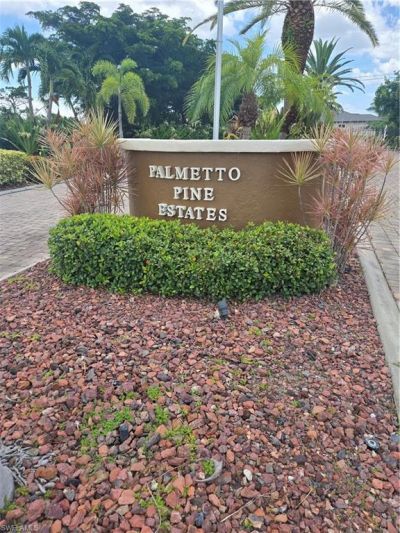 812 Palmetto Pointe Cir, Cape Coral, FL 33991 Photo