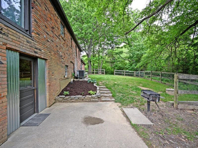 4237 Ellis Road, Batavia, OH 45103 Photo 28