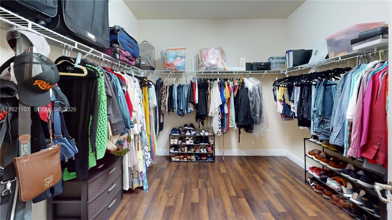 8610 NW 101st Pl , Doral, FL 33178 Photo