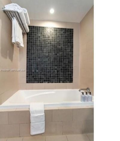 17315 Collins Ave , Unit 806, Sunny Isles Beach, FL 33160 Photo