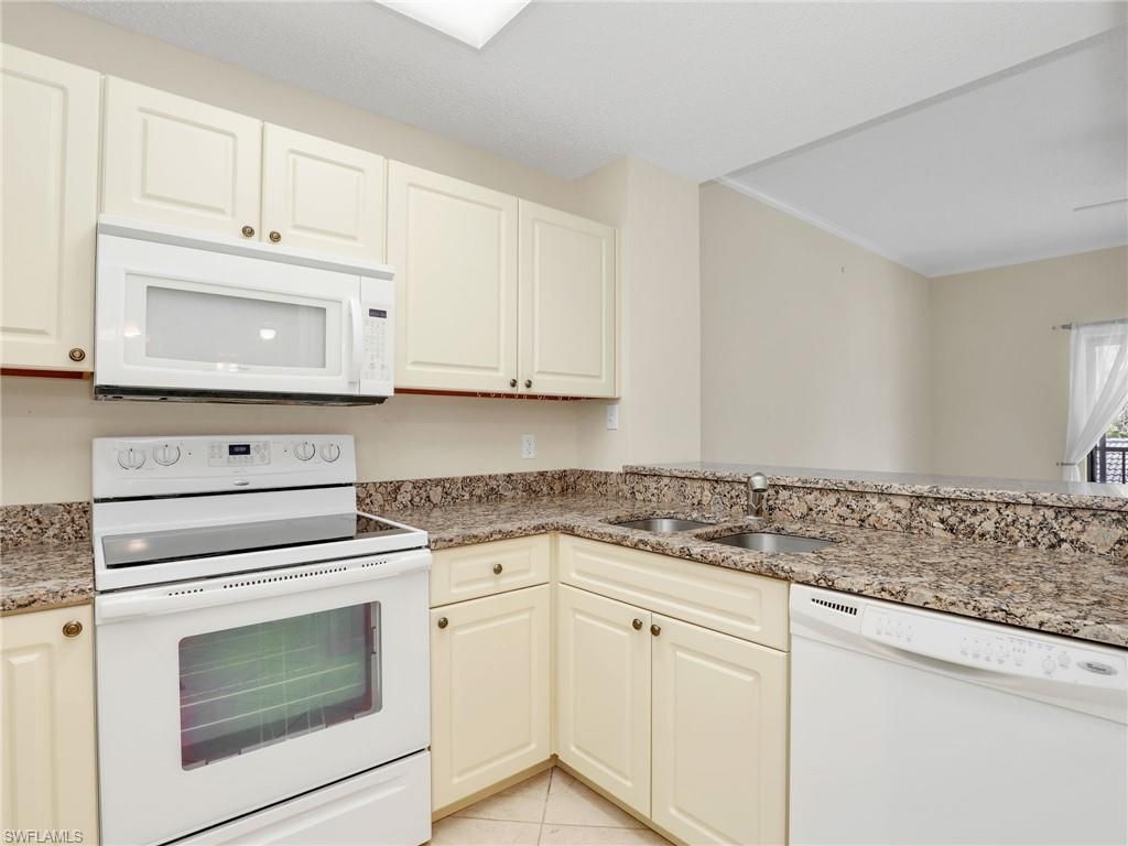 201 Arbor Lake Dr, Unit 2-201, Naples, FL 34110 Photo