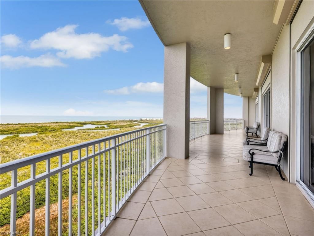 201 Arbor Lake Dr, Unit 2-201, Naples, FL 34110 Photo