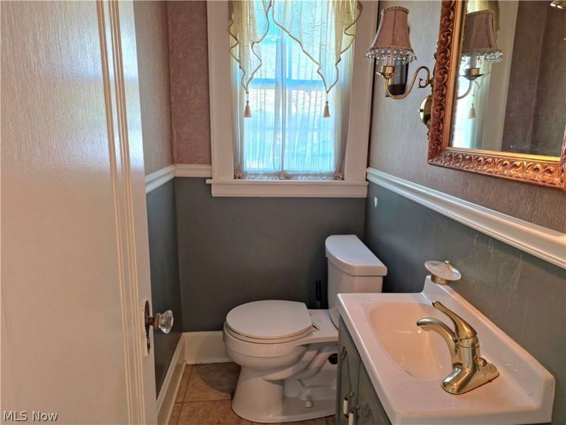 6670 Stratford Road , Concord Township, OH 44077 Photo 6