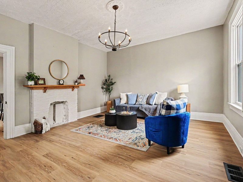 221 Trevor Street, Covington, KY 41011 Photo 2