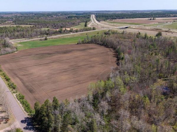 1600 COUNTY ROAD A, Tomahawk, WI 54487