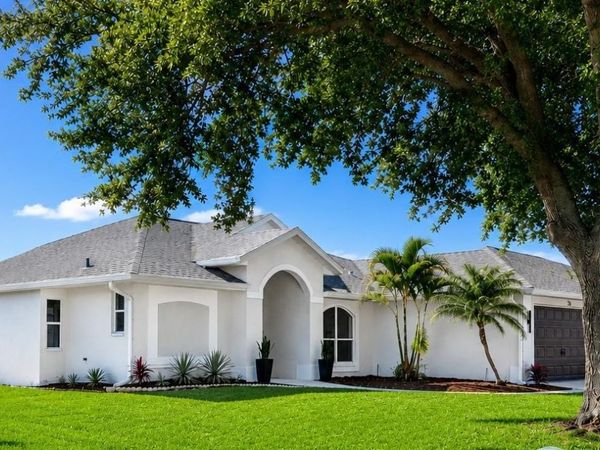 136 LONG MEADOW LANE , ROTONDA WEST, FL 33947