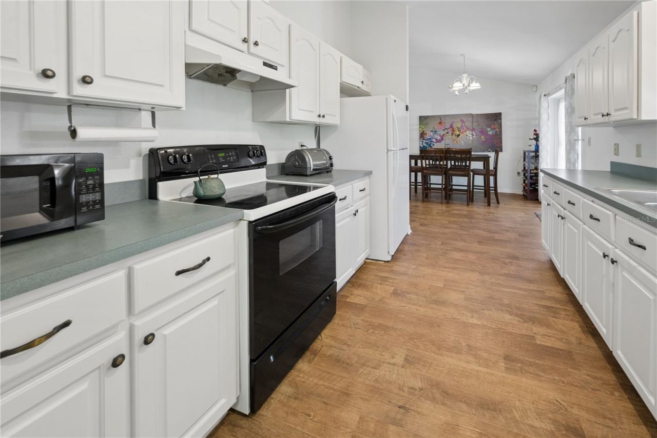 1750 SW 15th Street , Bell, FL 32619 Photo