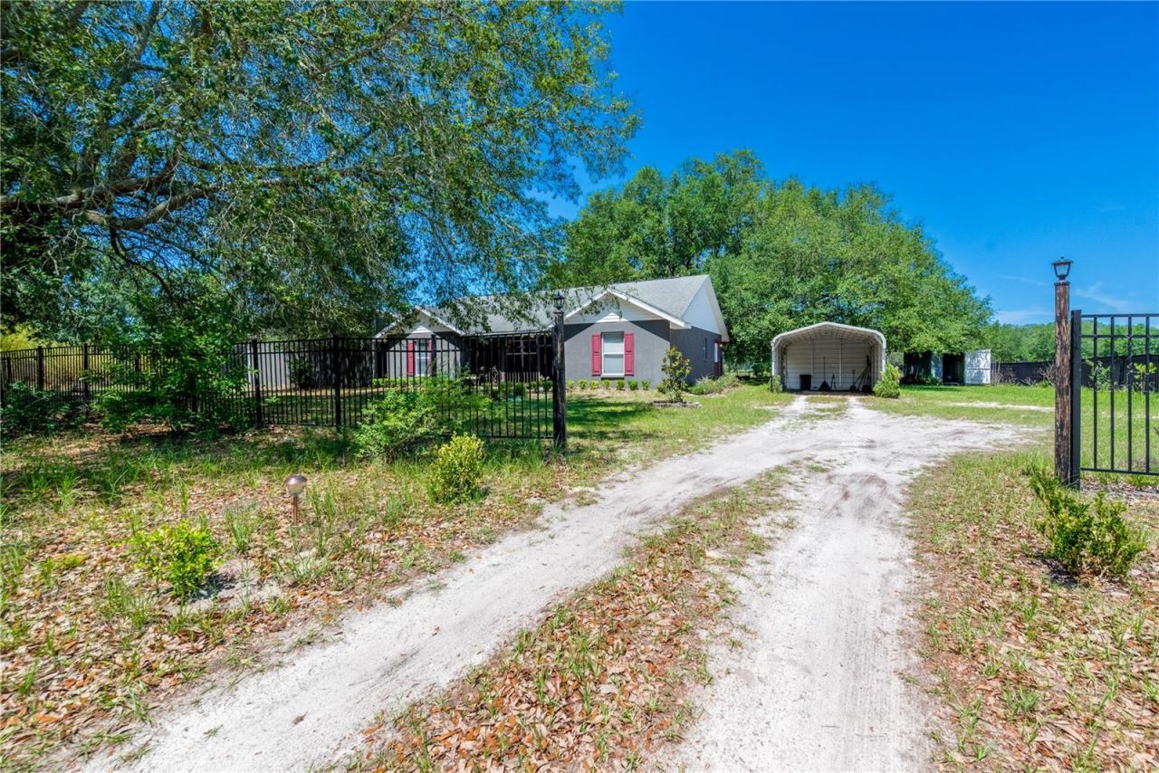 1750 SW 15th Street , Bell, FL 32619 Photo