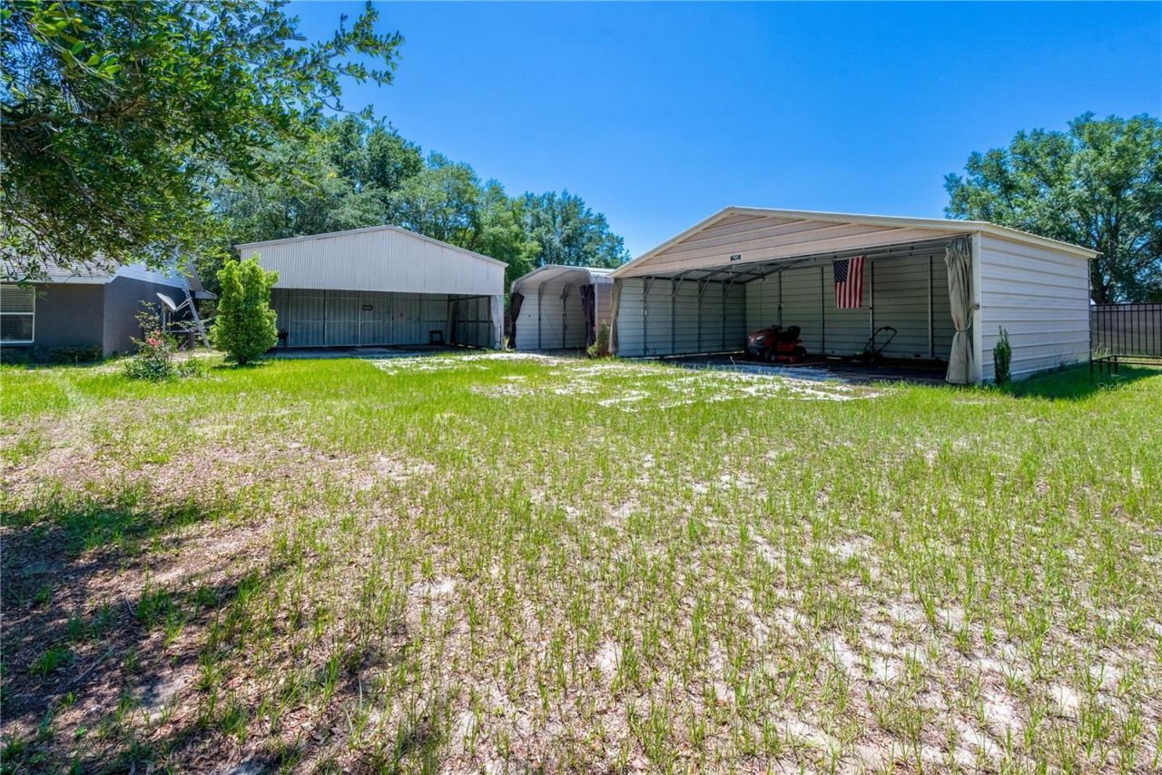 1750 SW 15th Street , Bell, FL 32619 Photo