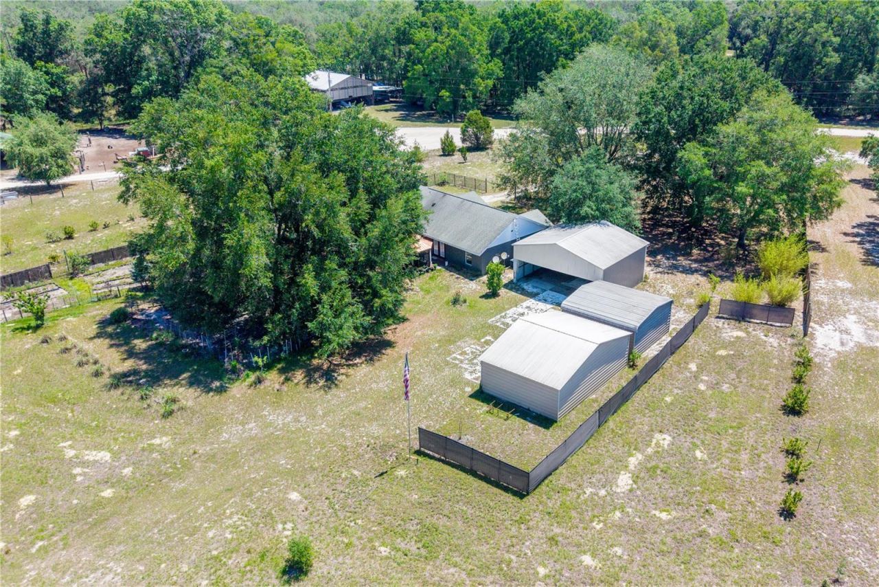 1750 SW 15th Street , Bell, FL 32619 Photo