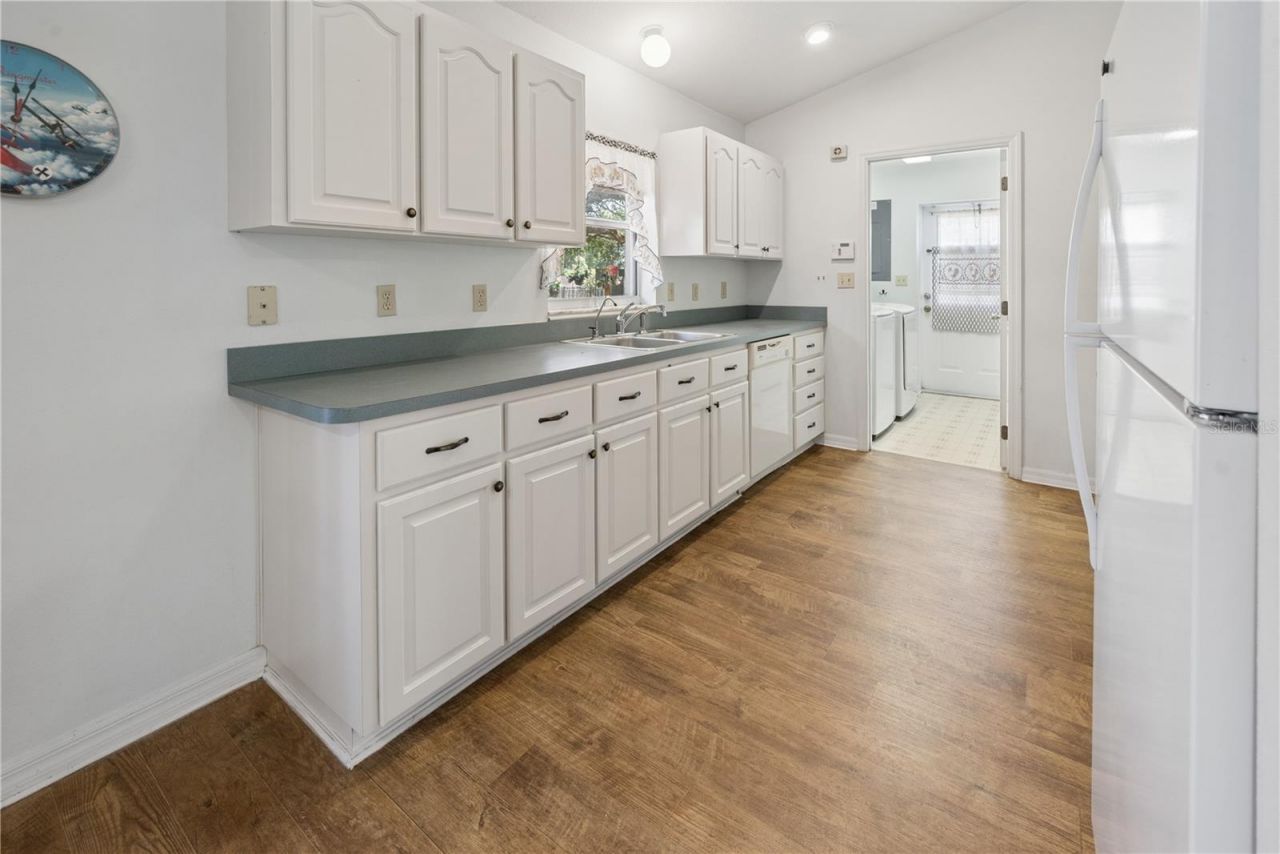 1750 SW 15th Street , Bell, FL 32619 Photo