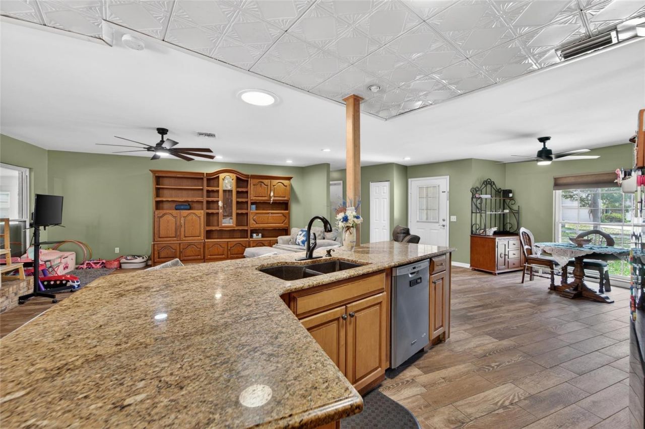 13318 Hollowbend Lane, Riverview, FL 33569 Photo