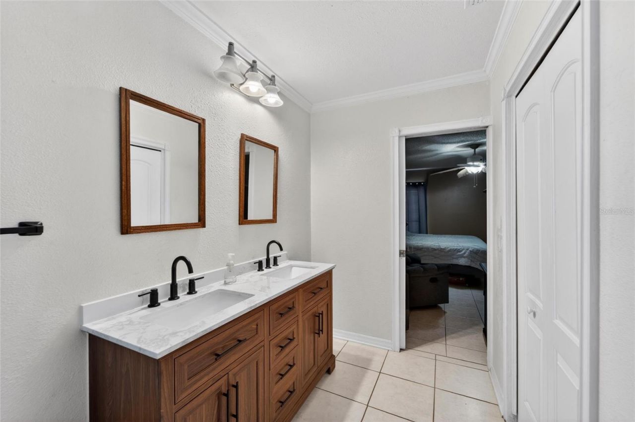 13318 Hollowbend Lane, Riverview, FL 33569 Photo