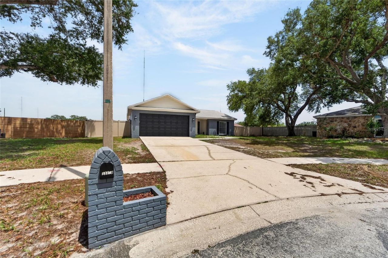 13318 Hollowbend Lane, Riverview, FL 33569 Photo