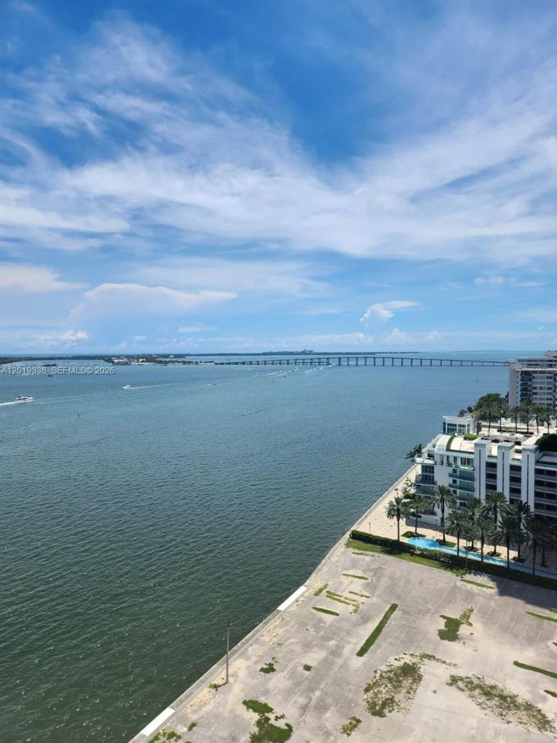 1155 Brickell Bay Dr , Unit 1807, Miami, FL 33131 Photo